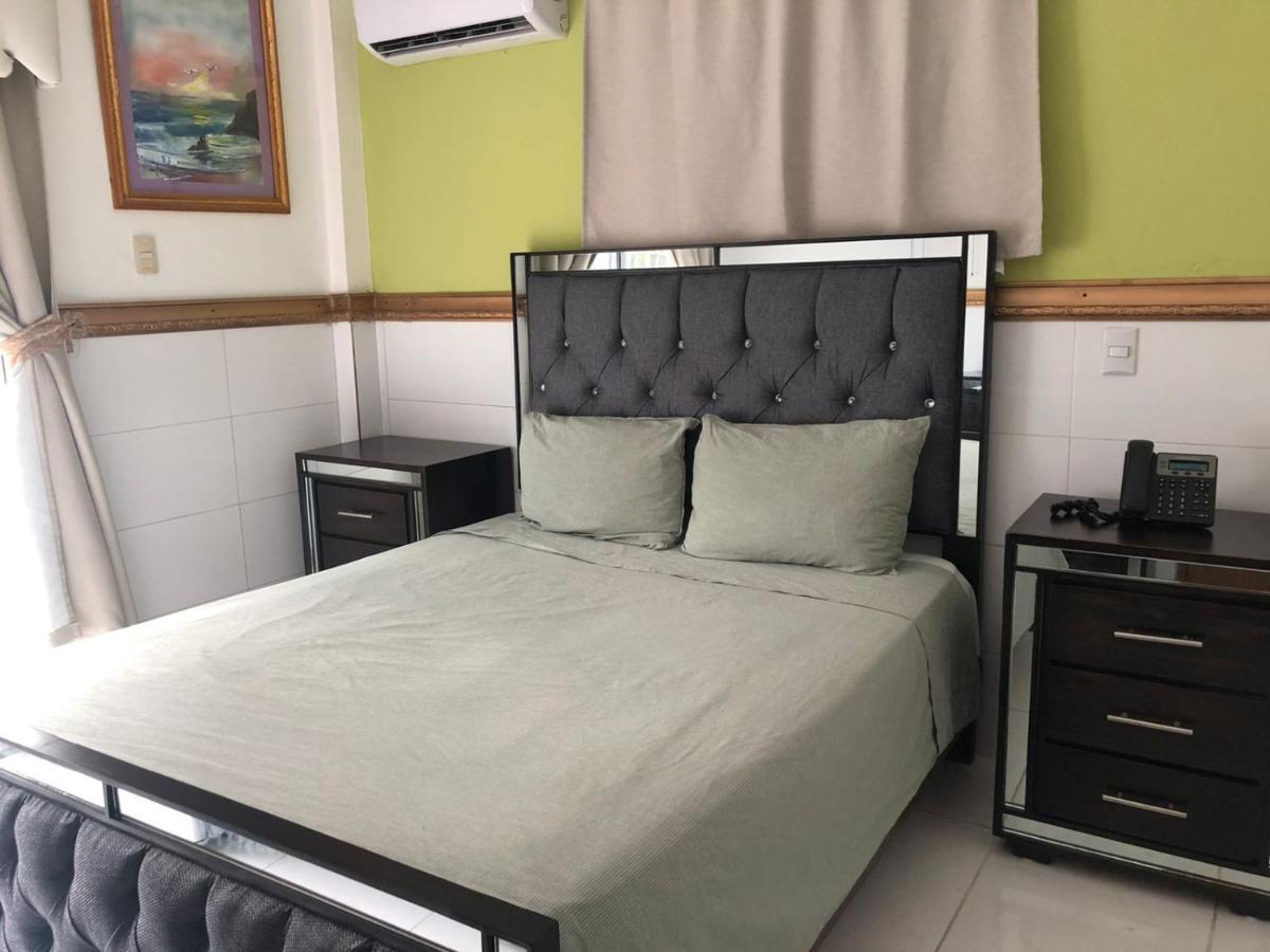 Hotel La Casona Dorada Santo Domingo Bagian luar foto