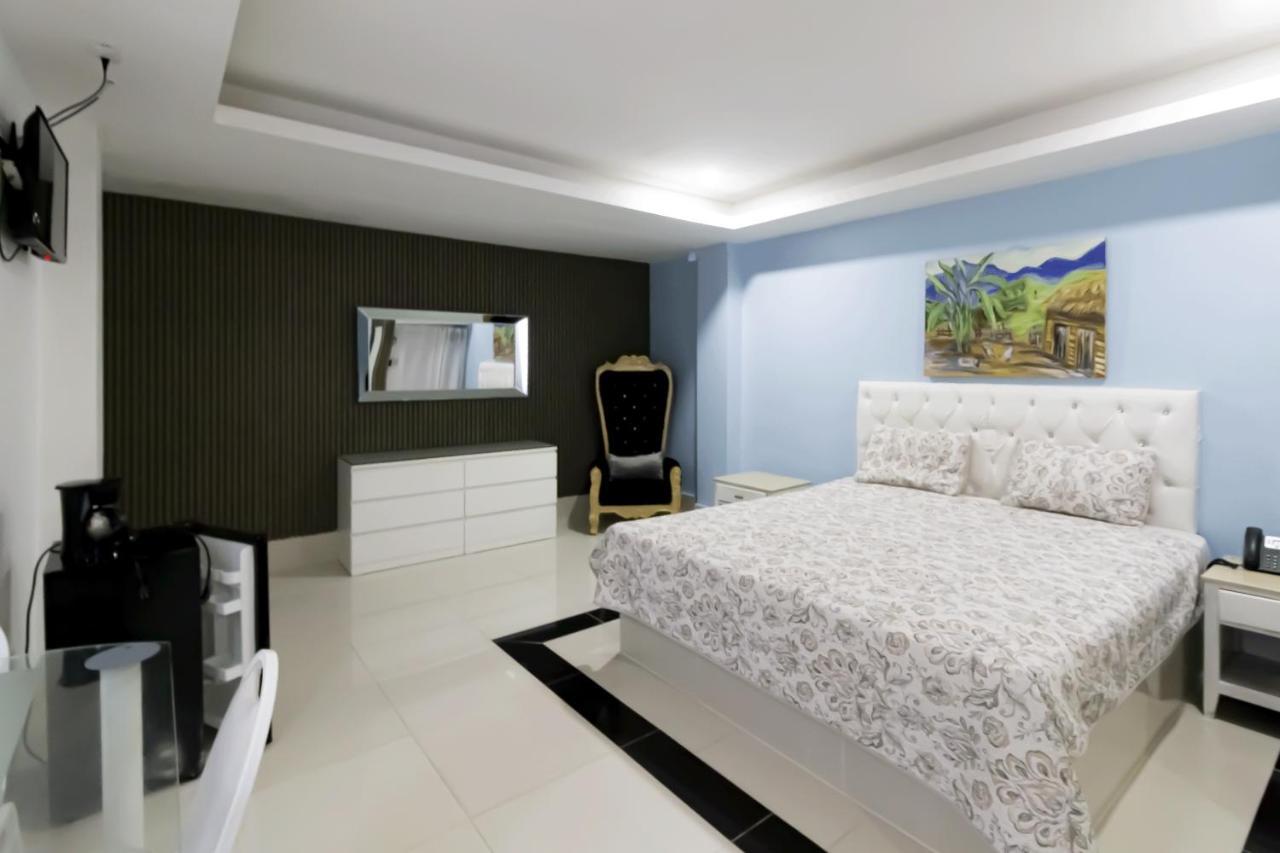 Hotel La Casona Dorada Santo Domingo Bagian luar foto