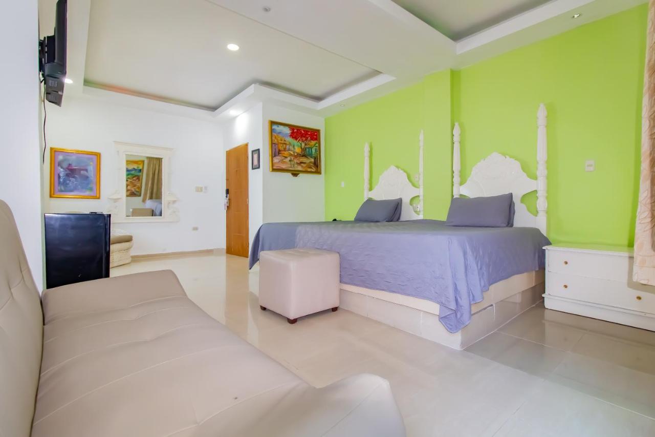 Hotel La Casona Dorada Santo Domingo Bagian luar foto